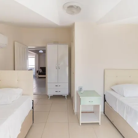 Apartment Near To Center And *